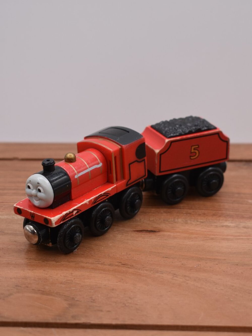 James and Tender Lights & Sounds Thomas and Friends Wooden Railway Trains 2003